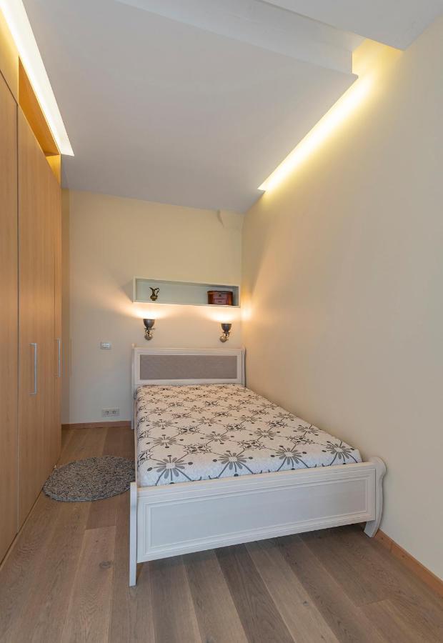 Deluxe River View Apartment By Polo Apartment Kaunas Ngoại thất bức ảnh
