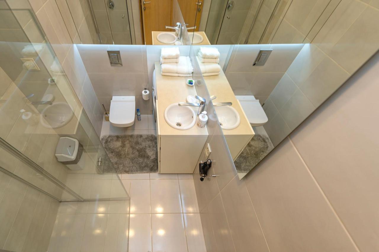 Deluxe River View Apartment By Polo Apartment Kaunas Ngoại thất bức ảnh